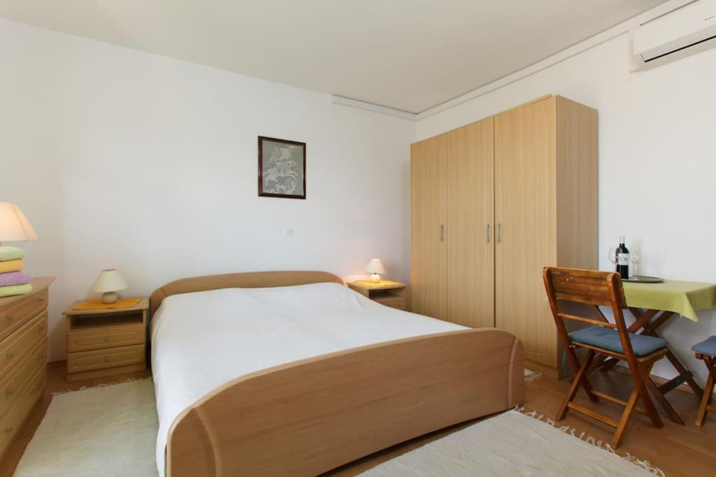 Apartment Stefani هفار الغرفة الصورة